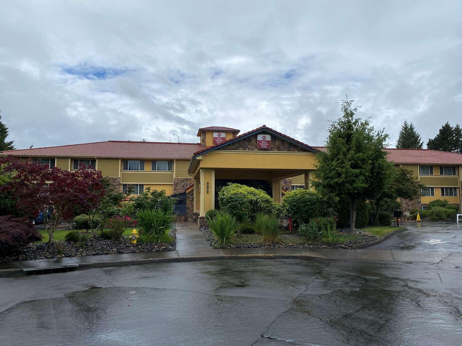 Best Western Plus Parkway Inn Wilsonville Ngoại thất bức ảnh